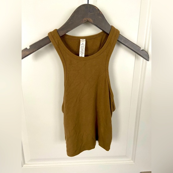 Lululemon tank top - Picture 1 of 6